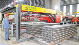 德勝釩鈦：實業為基 智能制造